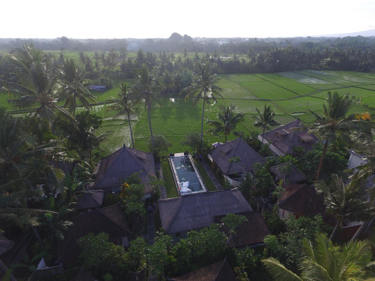 Lodtunduh Sari Hotel Ubud Exterior foto